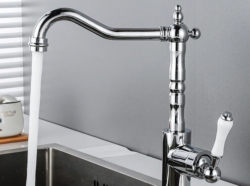 VALISA Nostalgische wastafelkraan met porseleinen hendel chroom gepolijst