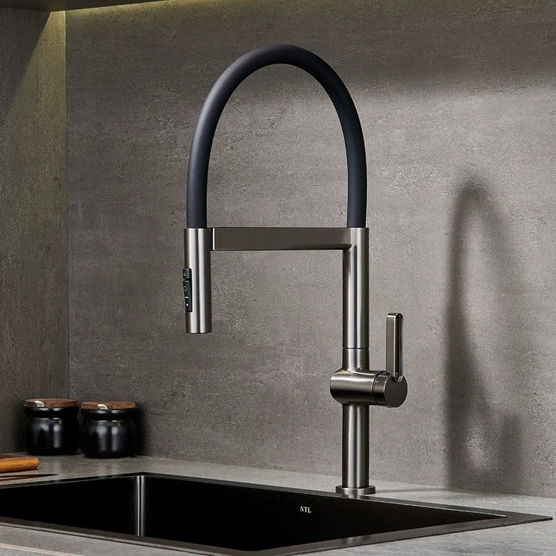 Shop nu deze Nieuwe keuken mengkraan met magnetische sluiting 360 graden rotatie pull down modern geborsteld nikkel op Valisa.nl