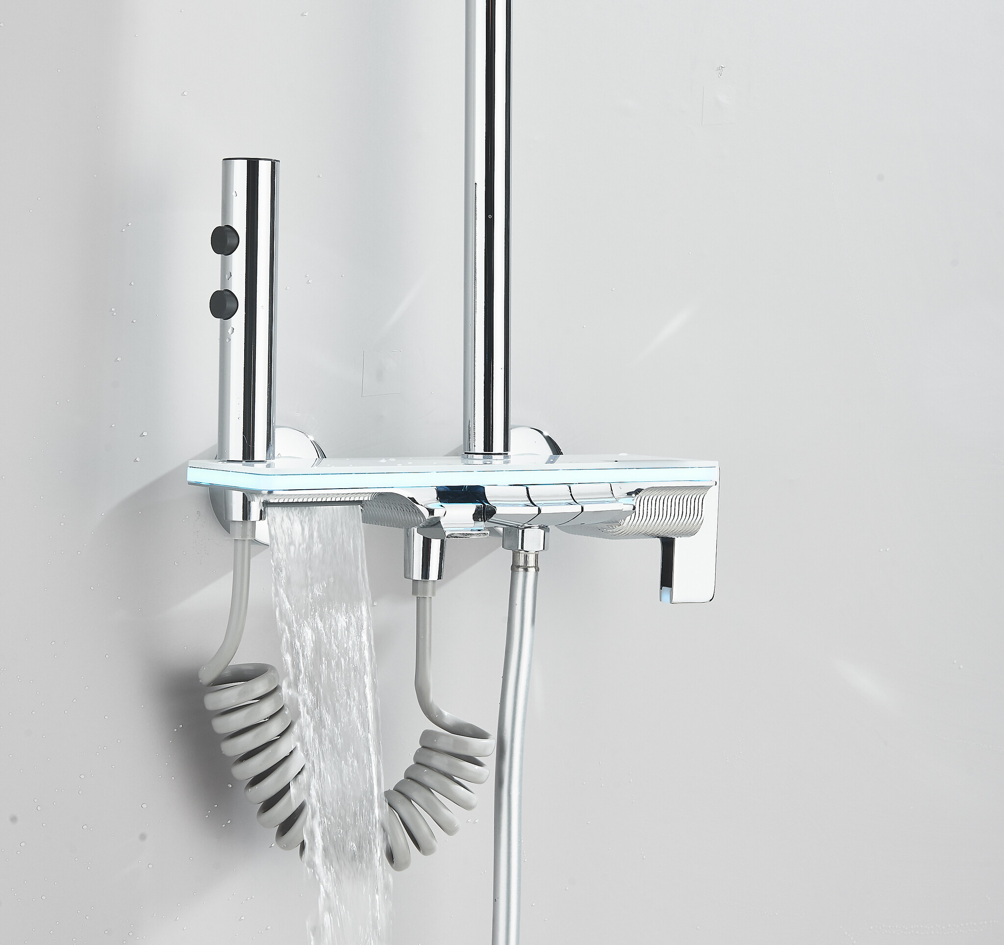 Shop nu deze Luxe modern design thermostaat douche set met digitaal display wit met chroom op Valisa.nl