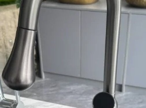 VALISA Luxe design keukenkraan met LED temperatuur display gun metal