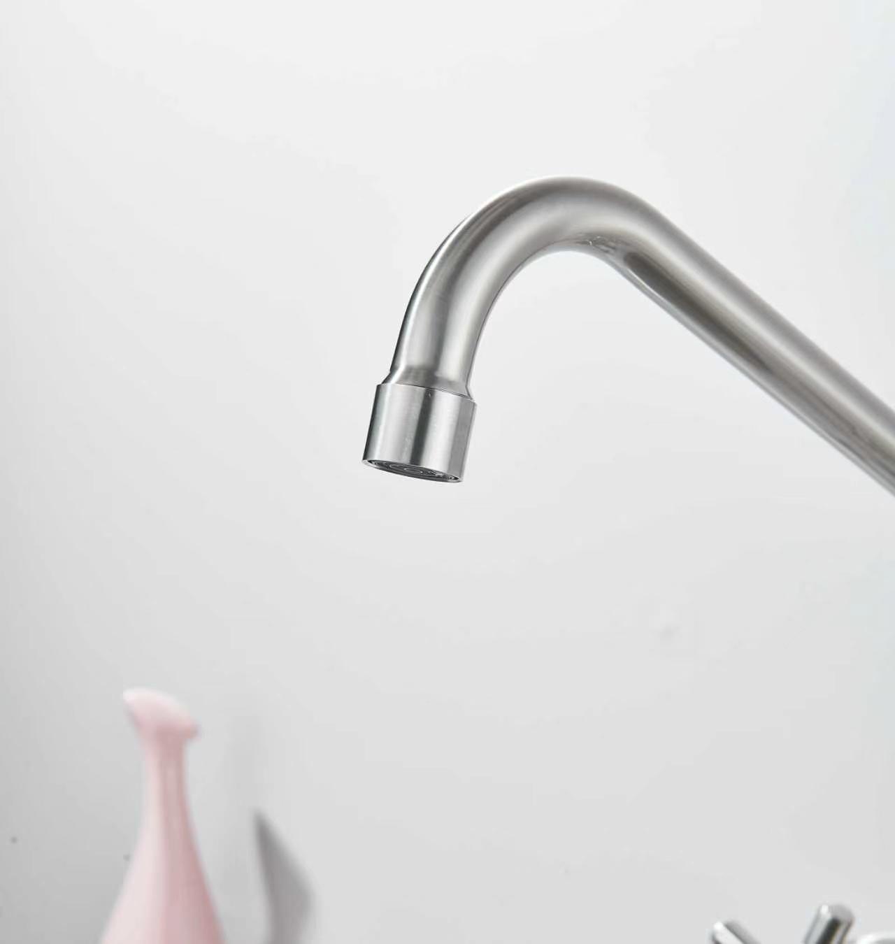 Shop nu deze Wandkraan Nikkel Mengkraan Draaibare Uitloop 32cm uitloop op Valisa.nl