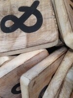houten letters & tekens letter &