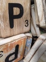 houten letters & tekens Scrabble Letter P
