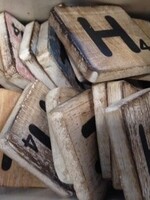 houten letters & tekens Scrabble Letter H