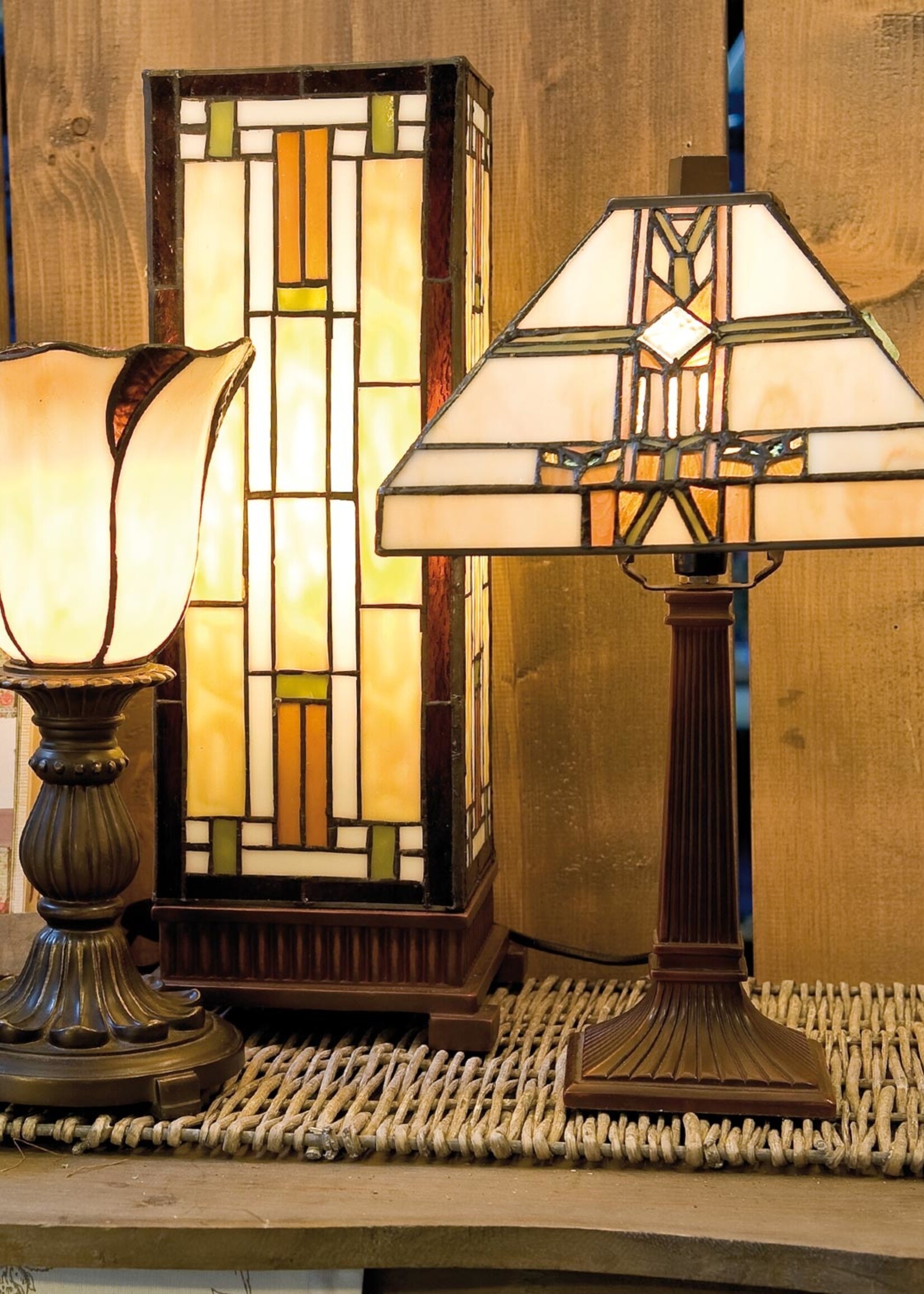 Clayre & Eef Lampe de table Tiffany 18*18*45 cm E27/max 1*60W 5LL-5445