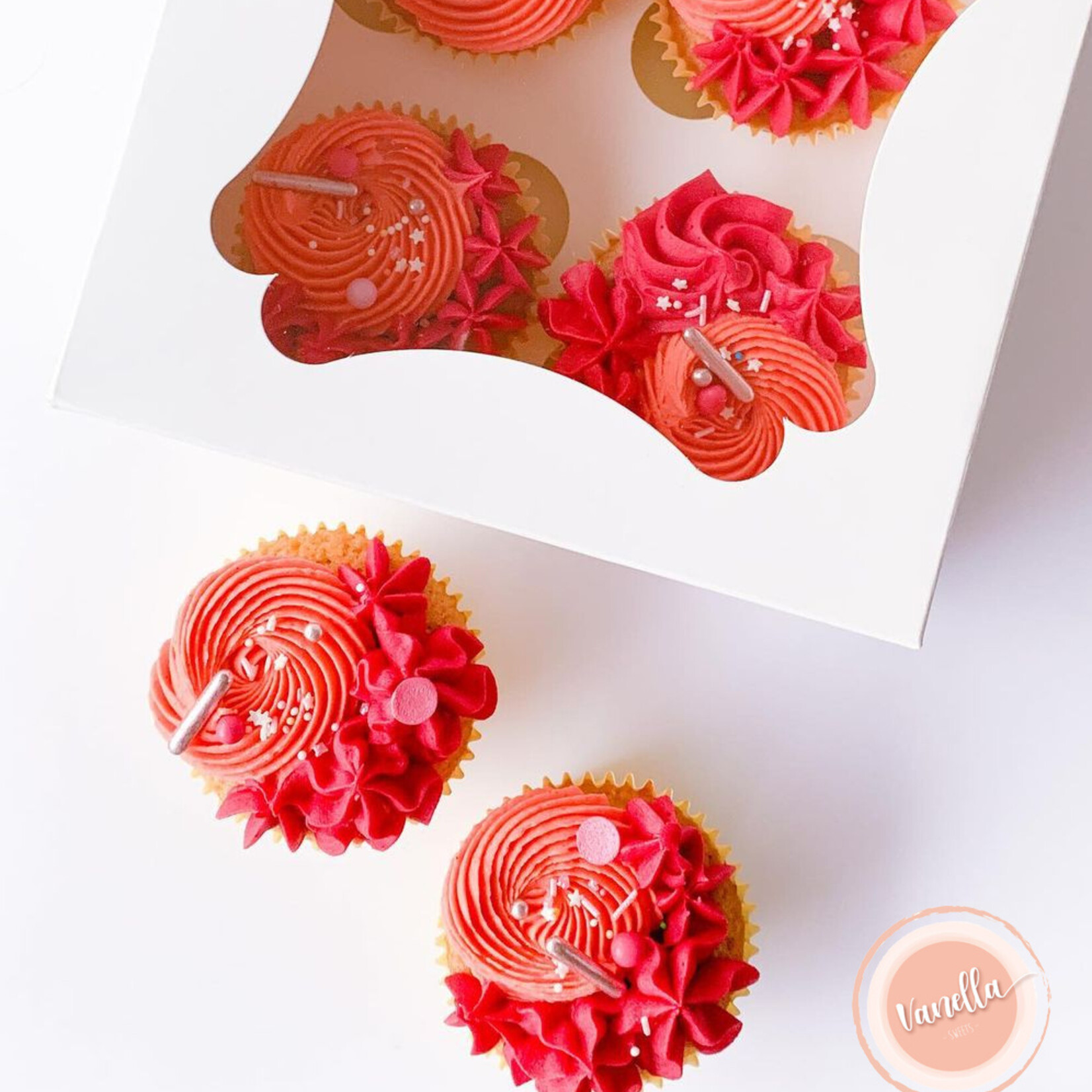 Cupcakedozen.nl Budget doos voor 4 cupcakes (per 25 stuks)