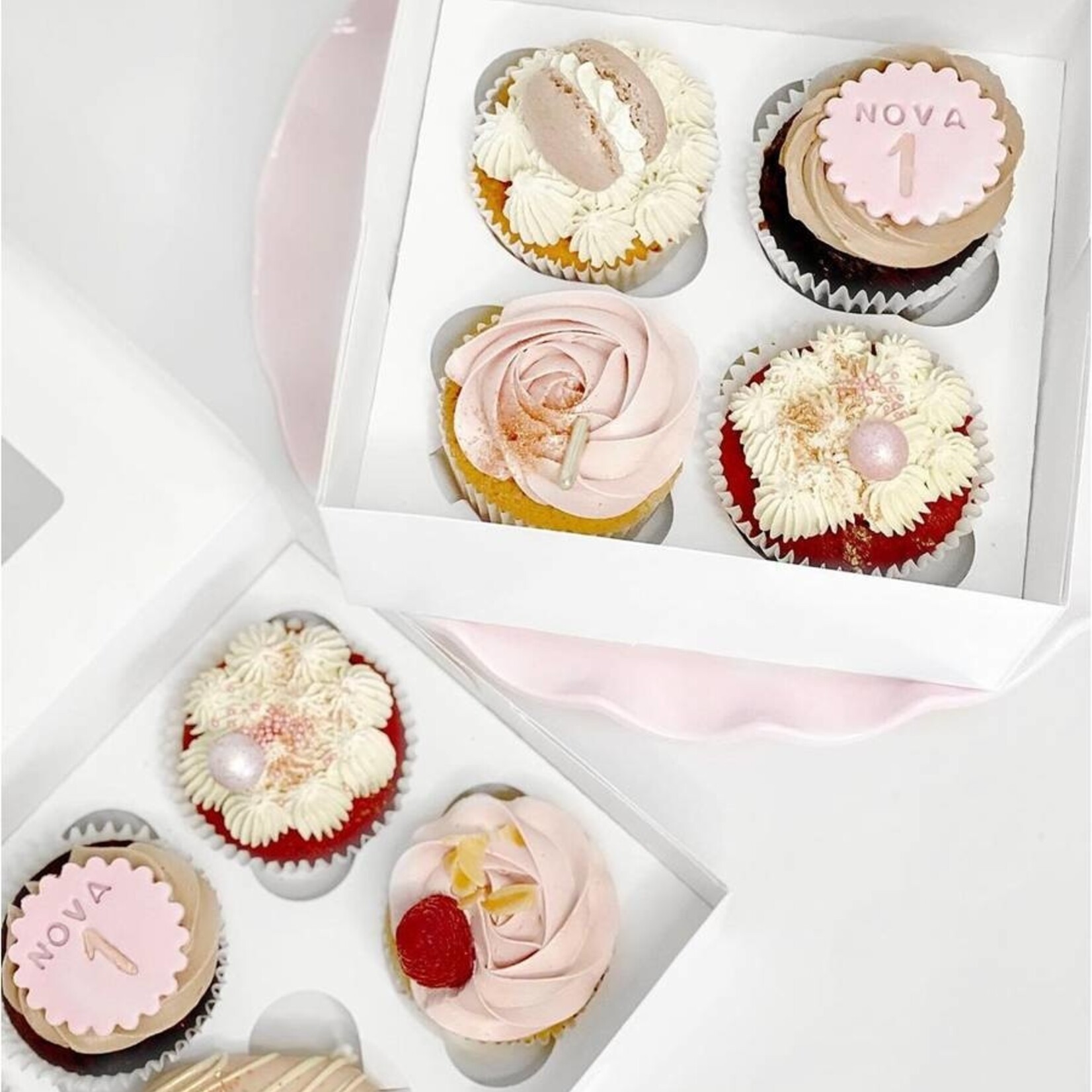 Cupcakedozen.nl Biologische doos voor 4 cupcakes / minicupcakes (per 25 stuks)