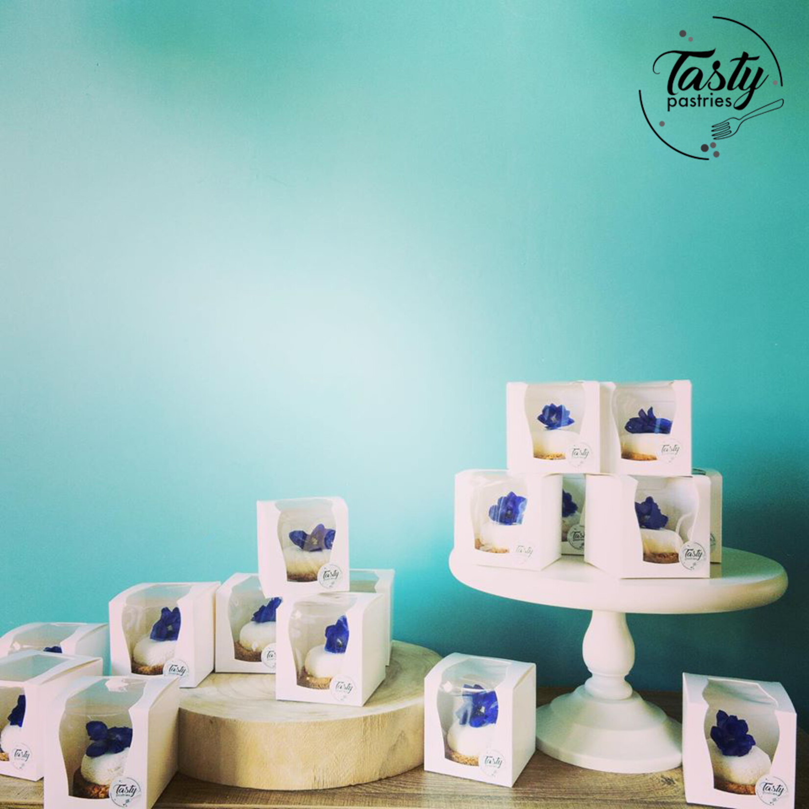 Cupcakedozen.nl Doos voor 1 cupcake met extra groot venster(per 50 stuks)