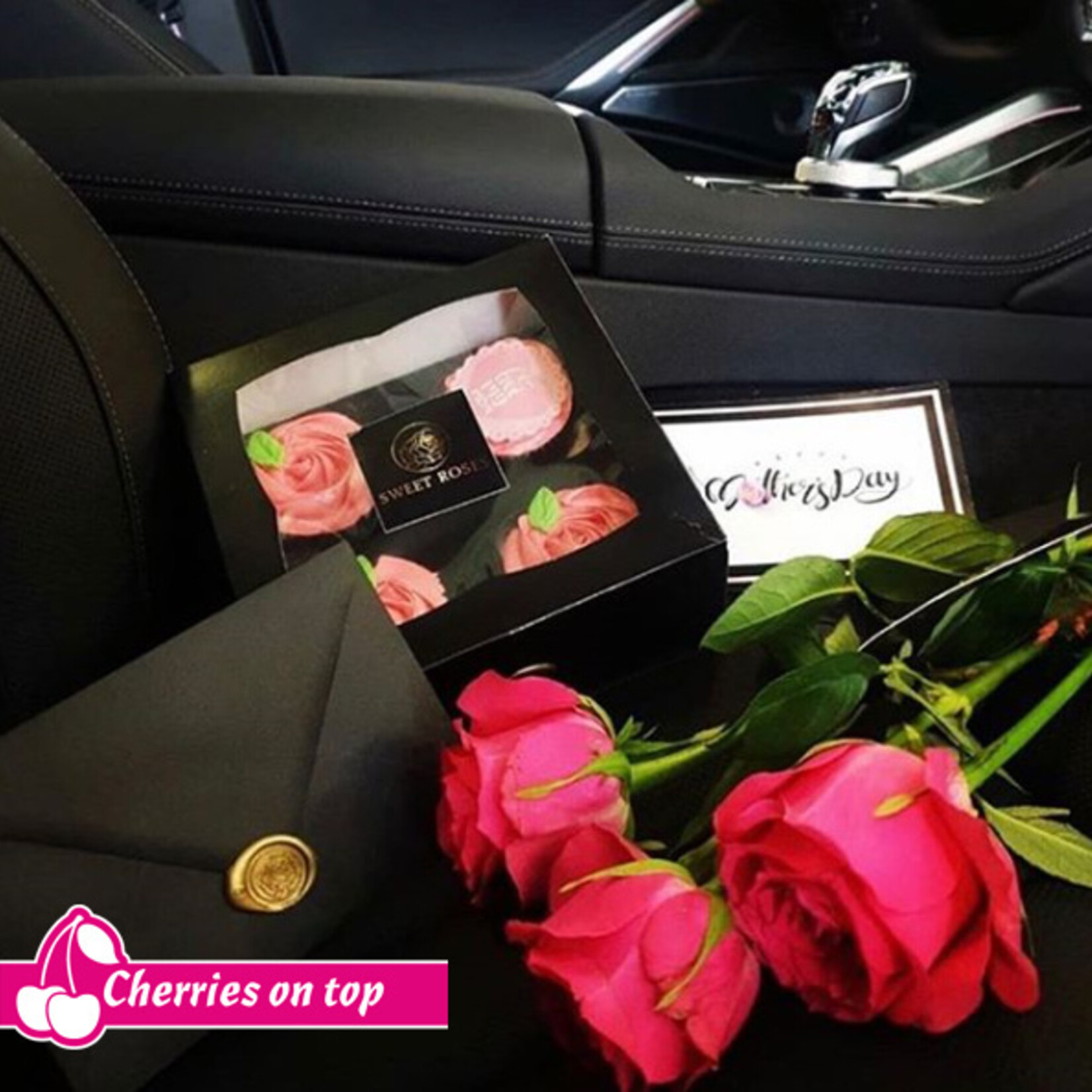 Cupcakedozen.nl Zwarte doos voor 4 cupcakes (25 stuks)