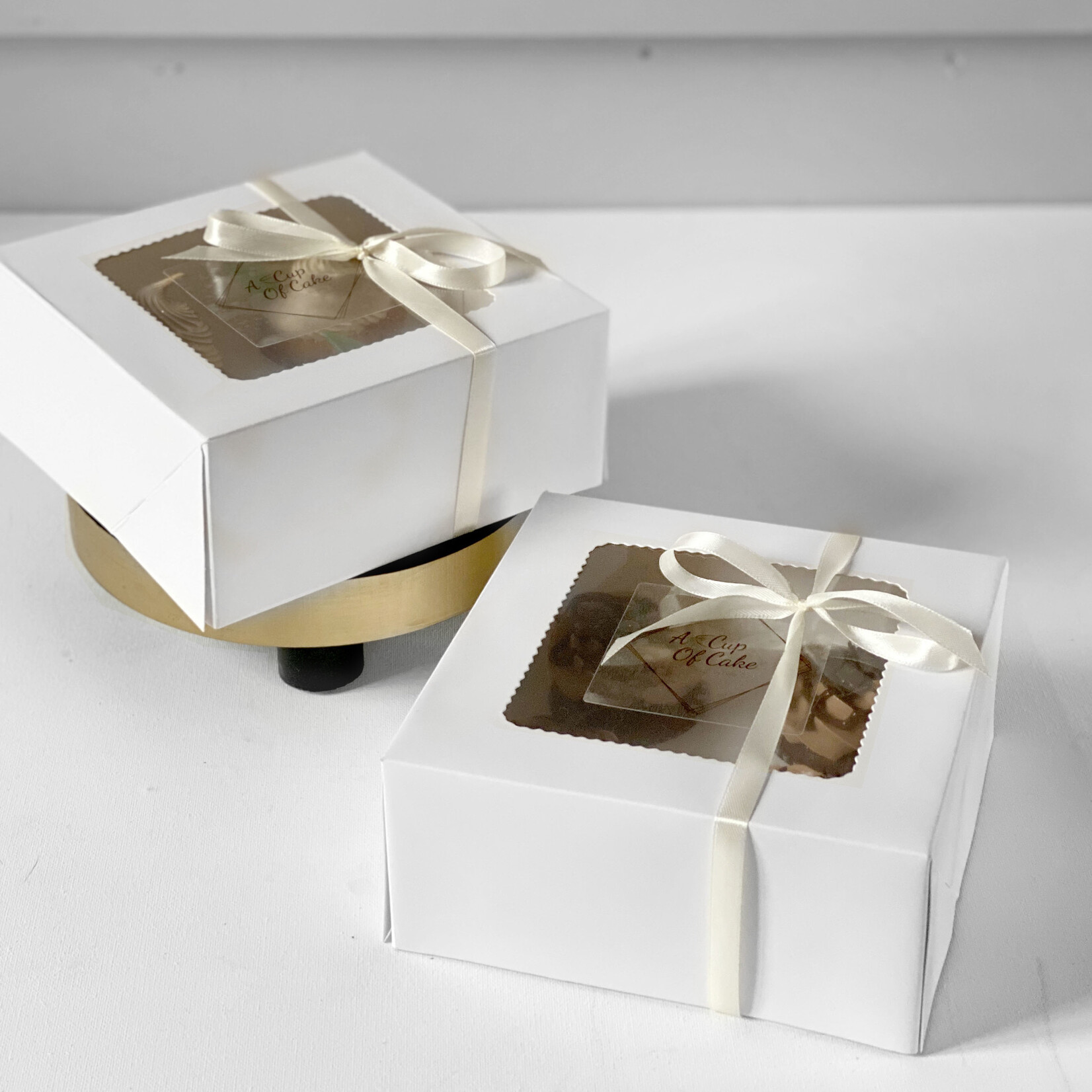 Cupcakedozen.nl Voordelige doos voor 4 cupcakes (per 10 stuks)