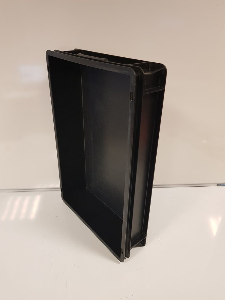 Emtrade 60x40x12 Kunststof bak, zwart, PP, gesloten, vlakke bodem, gebruikt
