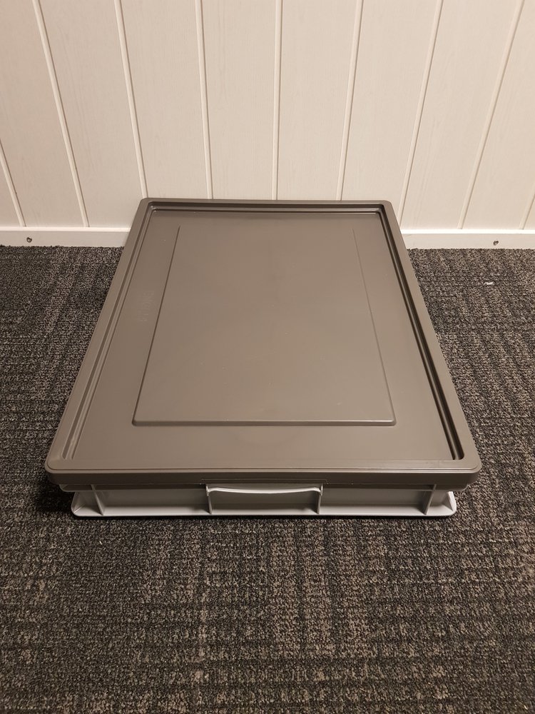 Emtrade Stapelbak met deksel, 800x600x120 mm, euronorm, grijs kunststof, gebruikt