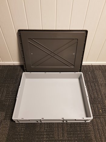 Emtrade Stapelbak met deksel, 800x600x120 mm, euronorm, grijs kunststof, gebruikt