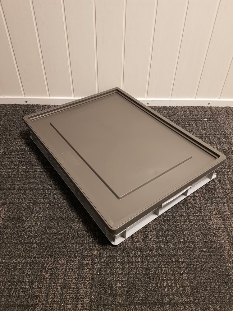 Emtrade Stapelbak met deksel, 800x600x120 mm, euronorm, grijs kunststof, gebruikt
