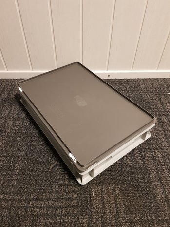 Emtrade Stapelbak met deksel, 600x400x120 mm, euronorm, grijs pp, gebruikt