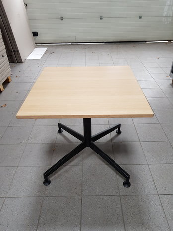 Emtrade Kantoortafel, 4 persoons, 80x80x76 gebruikt