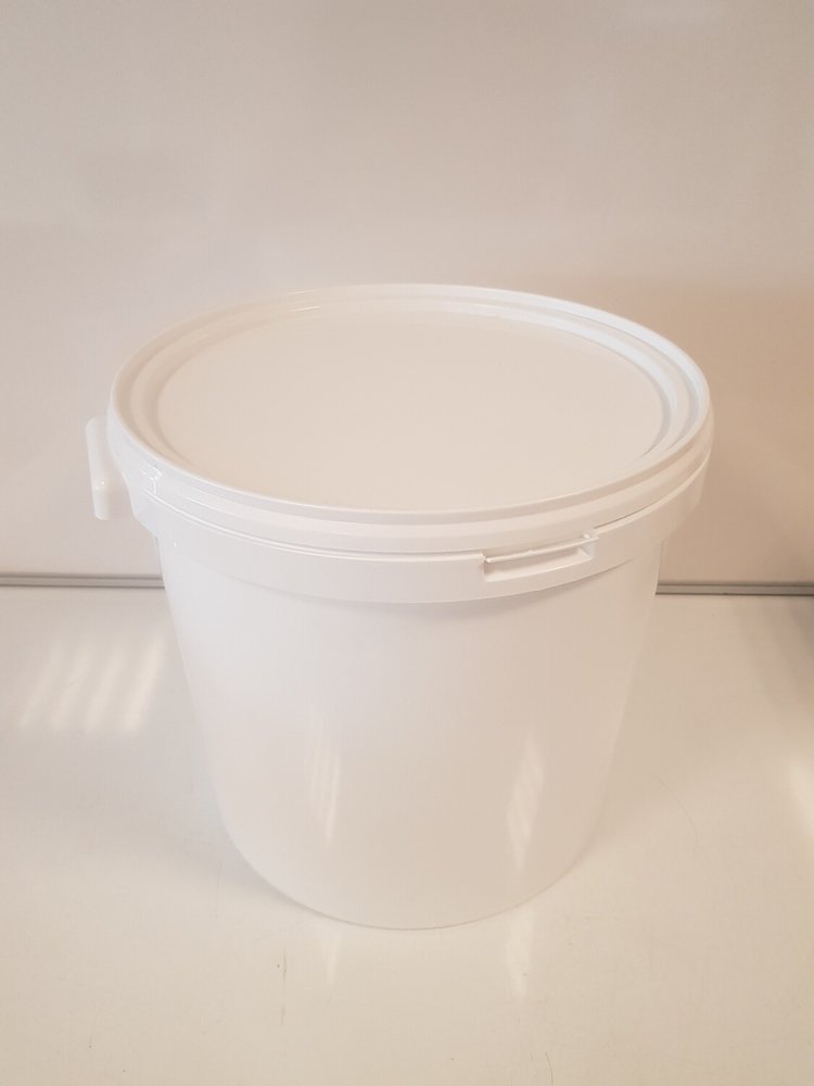 Emtrade (Nieuw) Witte 28 liter emmer met deksel, nieuw Emtrade (Nieuw) Witte 28 liter emmer met deksel, nieuw