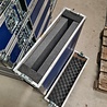 Emtrade Flightcase 57 x 87 x 17 cm - blauw - staand model, gebruikt Emtrade Flightcase 57 x 87 x 17 cm - blauw - staand model, gebruikt