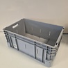 Bekuplast Stapelbak 600x400x270 grijs gesloten licht gebruikt Bekuplast Stapelbak 600x400x270 grijs gesloten licht gebruikt