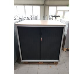 Vepa Roldeurkast Halfhoog B120 x H100 x D40 cm, gebruikt Vepa Roldeurkast Halfhoog B120 x H100 x D40 cm, gebruikt