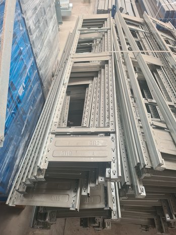 BITO Bito legbordstelling staander 185x30cm, sv300, gebruikt BITO Bito legbordstelling staander 185x30cm, sv300, gebruikt