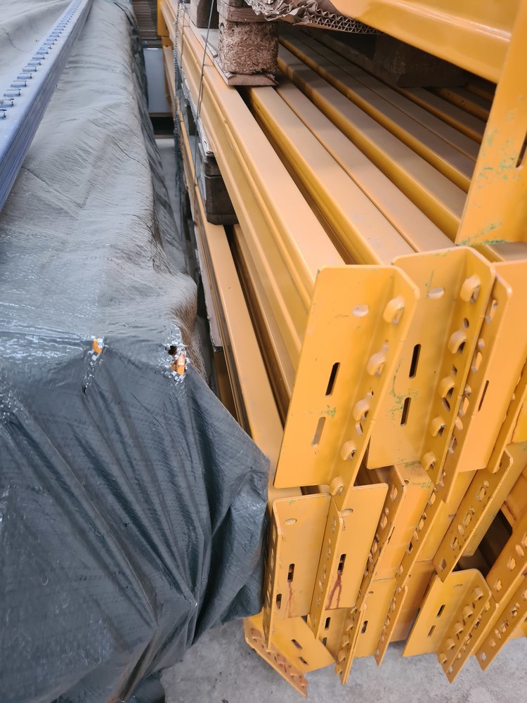 Esmena Ligger Jungheinrich Esmena 2700x100x40mm, gebruikt