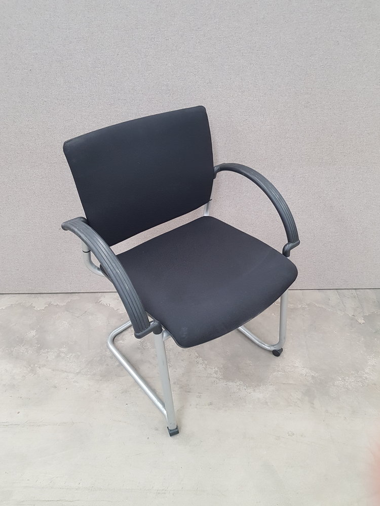 Conferentiestoel 51821 zwart/grijs, gebruikt