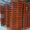 Allibert 750x450x165 Stapelbak, rood/terra, 43 liter, HDPE, Geperforeerd, Gebruikt Allibert 750x450x165 Stapelbak, rood/terra, 43 liter, HDPE, Geperforeerd, Gebruikt