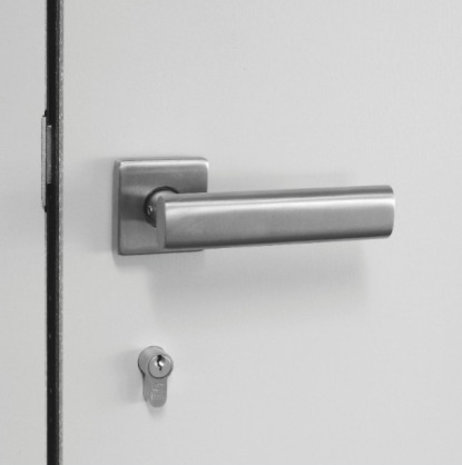 Priorit AG Brandwerende Archief- en documentkast H196 x B106 x D49 cm, gebruikt Priorit AG Brandwerende Archief- en documentkast H196 x B106 x D49 cm, gebruikt