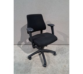 BMA Bureaustoel BMA Axia pro, middelhoge rug, zwart, gebruikt BMA Bureaustoel BMA Axia pro, middelhoge rug, zwart, gebruikt