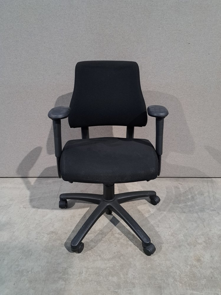 BMA Bureaustoel BMA Axia pro, middelhoge rug, zwart, gebruikt