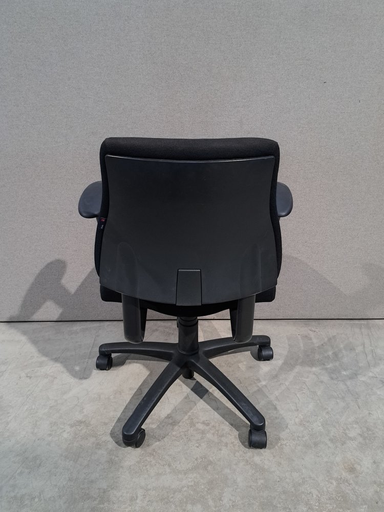 BMA Bureaustoel BMA Axia pro, middelhoge rug, zwart, gebruikt