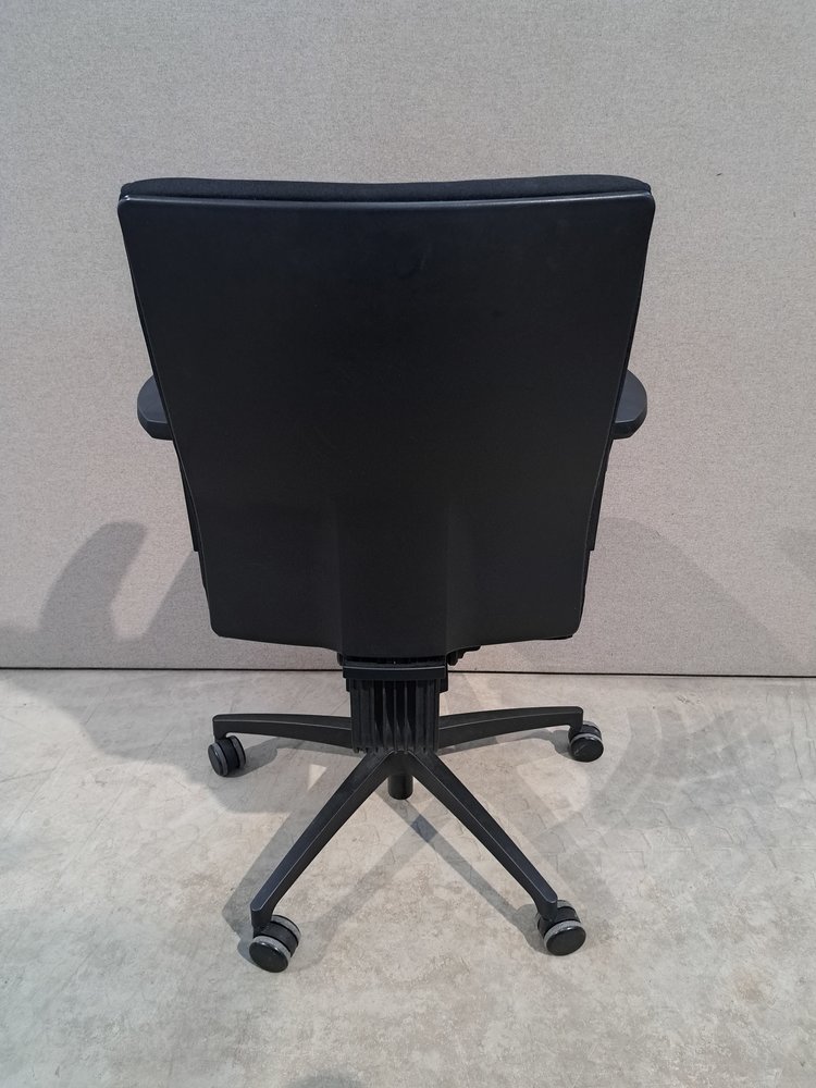 Dauphin Bureaustoel Dauphin @Just Magic NPR1813, zwart, gebruikt Dauphin Bureaustoel Dauphin @Just Magic NPR1813, zwart, gebruikt