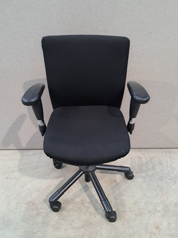 Interstuhl Bureaustoel Interstuhl, zwart, gebruikt Interstuhl Bureaustoel Interstuhl, zwart, gebruikt