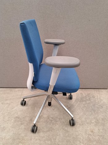 Bureaustoel, blauw/wit, gebruikt Bureaustoel, blauw/wit, gebruikt