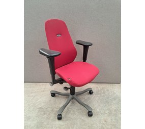 Kinnarps Bureaustoel Kinnarps Plus 6 4D, rood, gebruikt Kinnarps Bureaustoel Kinnarps Plus 6 4D, rood, gebruikt