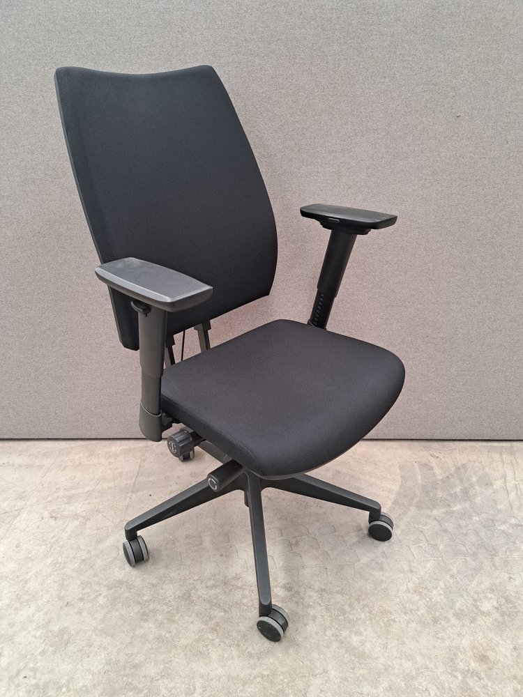 Rhea+ Netwave Bureaustoel Rhea+ Netwave, zwart, gebruikt Rhea+ Netwave Bureaustoel Rhea+ Netwave, zwart, gebruikt