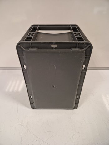 Emtrade 30x20x19 kunststof bak, donker grijs, PP, gesloten, vlakke bodem, nieuw Emtrade 30x20x19 kunststof bak, donker grijs, PP, gesloten, vlakke bodem, nieuw