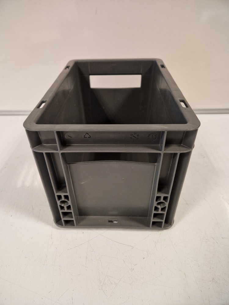 Emtrade (Nieuw) Stapelbak, 300x200x19 mm, euronorm, donkergrijs pp, nieuw