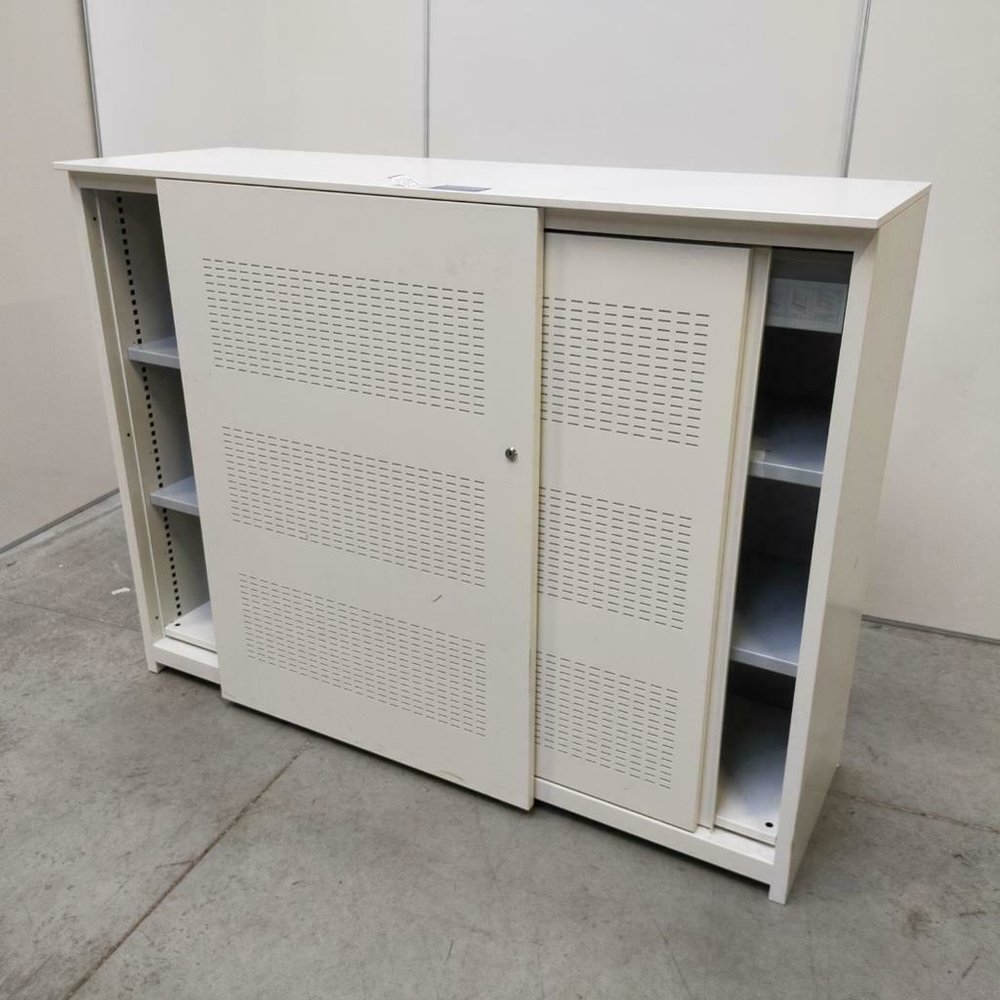 Voortman Akoestische Schuifdeurkast Wit/Grijs, gebruikt Voortman Akoestische Schuifdeurkast Wit/Grijs, gebruikt