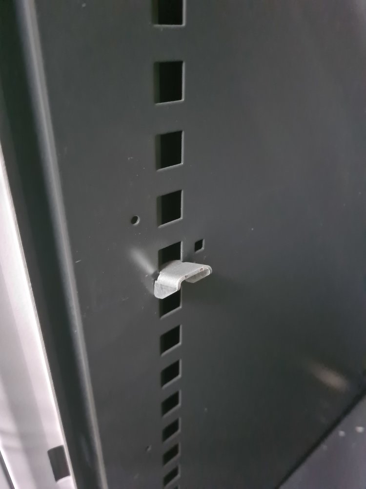 Voortman Voortman Roldeurkast 120x45x195 cm, grijs aluminium, gebruikt