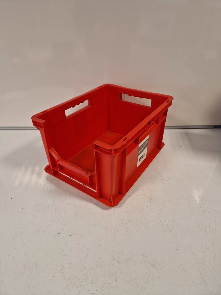 SSI Schäfer Magazijn/grijpbak 400x300x220 stapelbaar, rood, stevig, met handvaten, gebruikt SSI Schäfer Magazijn/grijpbak 400x300x220 stapelbaar, rood, stevig, met handvaten, gebruikt