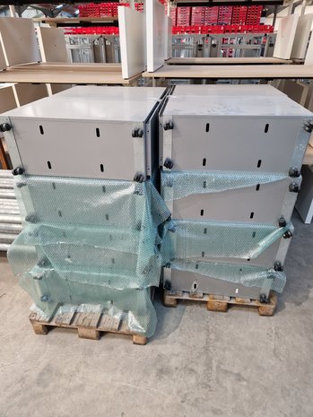 Ahrend Ahrend Ladeblok 57x32x76 cm grijs met 3 laden, gebruikt Ahrend Ahrend Ladeblok 57x32x76 cm grijs met 3 laden, gebruikt