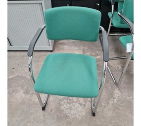Lande Lande vergaderstoel groen, gebruikt Lande Lande vergaderstoel groen, gebruikt