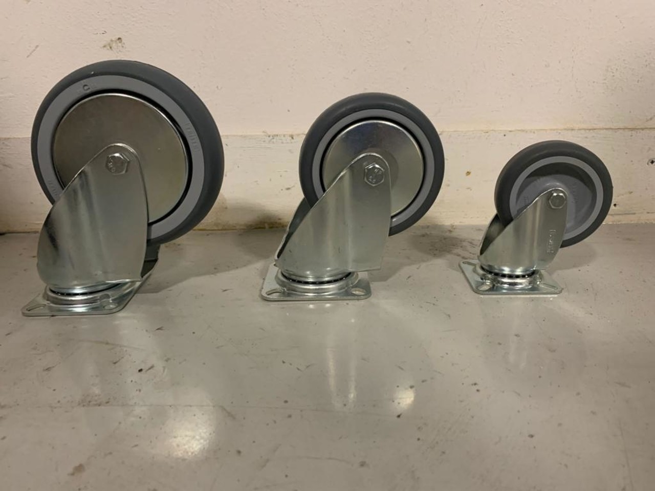 Tente Zwenkwiel 75mm - Tente 2470 PJH 075 P40 grijs Tente Zwenkwiel 75mm - Tente 2470 PJH 075 P40 grijs