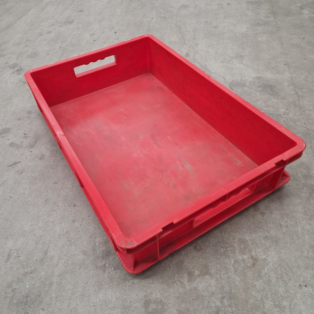 SSI SchÃ¤fer Stapelbak, 600x400x120 mm, euronorm, rood hdpe, gebruikt