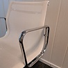 Vitra Vitra Aluminium Chair EA108, Gebruikt Vitra Vitra Aluminium Chair EA108, Gebruikt
