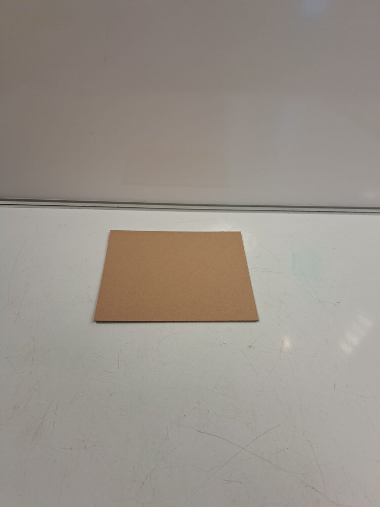 kartonnen plaat 235x195 mm enkelgolfkarton nieuw kartonnen plaat 235x195 mm enkelgolfkarton nieuw