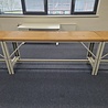 Werktafel 200x60xH90 grijs frame, houten blad, gebruikt Werktafel 200x60xH90 grijs frame, houten blad, gebruikt