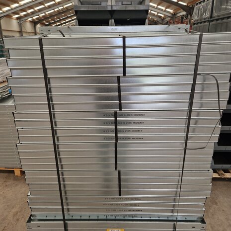 Nedcon Nedcon SF type N legbord 970x600x0,6 cm, max. 150kg, gebruikt Nedcon Nedcon SF type N legbord 970x600x0,6 cm, max. 150kg, gebruikt